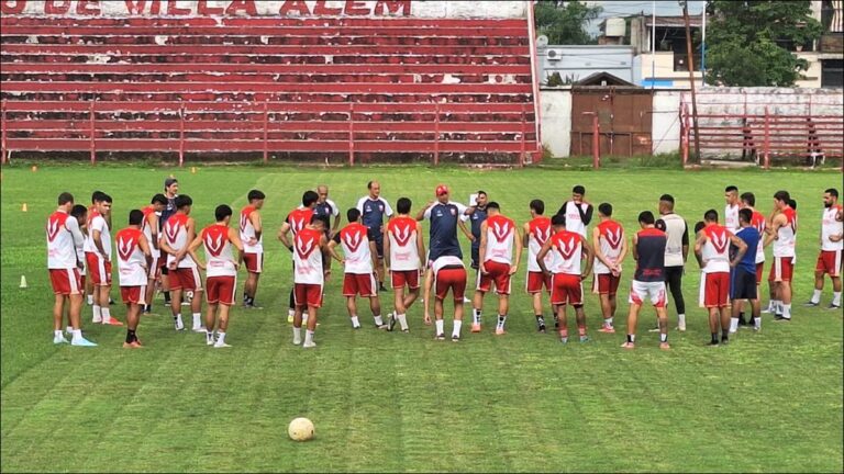 en-marcha-plantel-realizo-primer-ensayo-estadio-presencia-hinchas-empieza-definir-formacion-1128994-195020