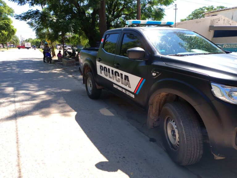 policia-movil-patrulla