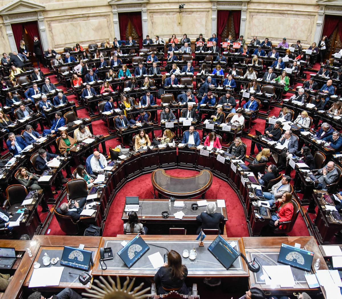 772120-c-c3-a1mara-20de-20diputados-20senadores-20elecciones